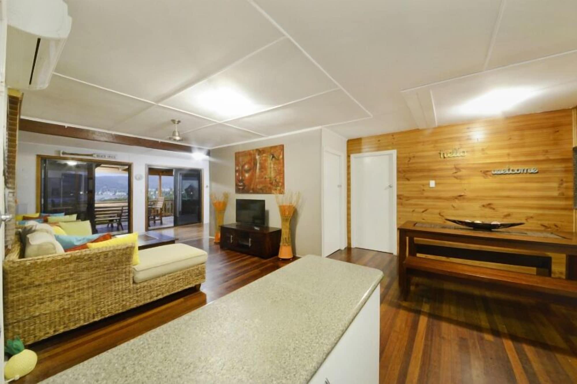 Airlie Guest House Airlie Beach Εξωτερικό φωτογραφία