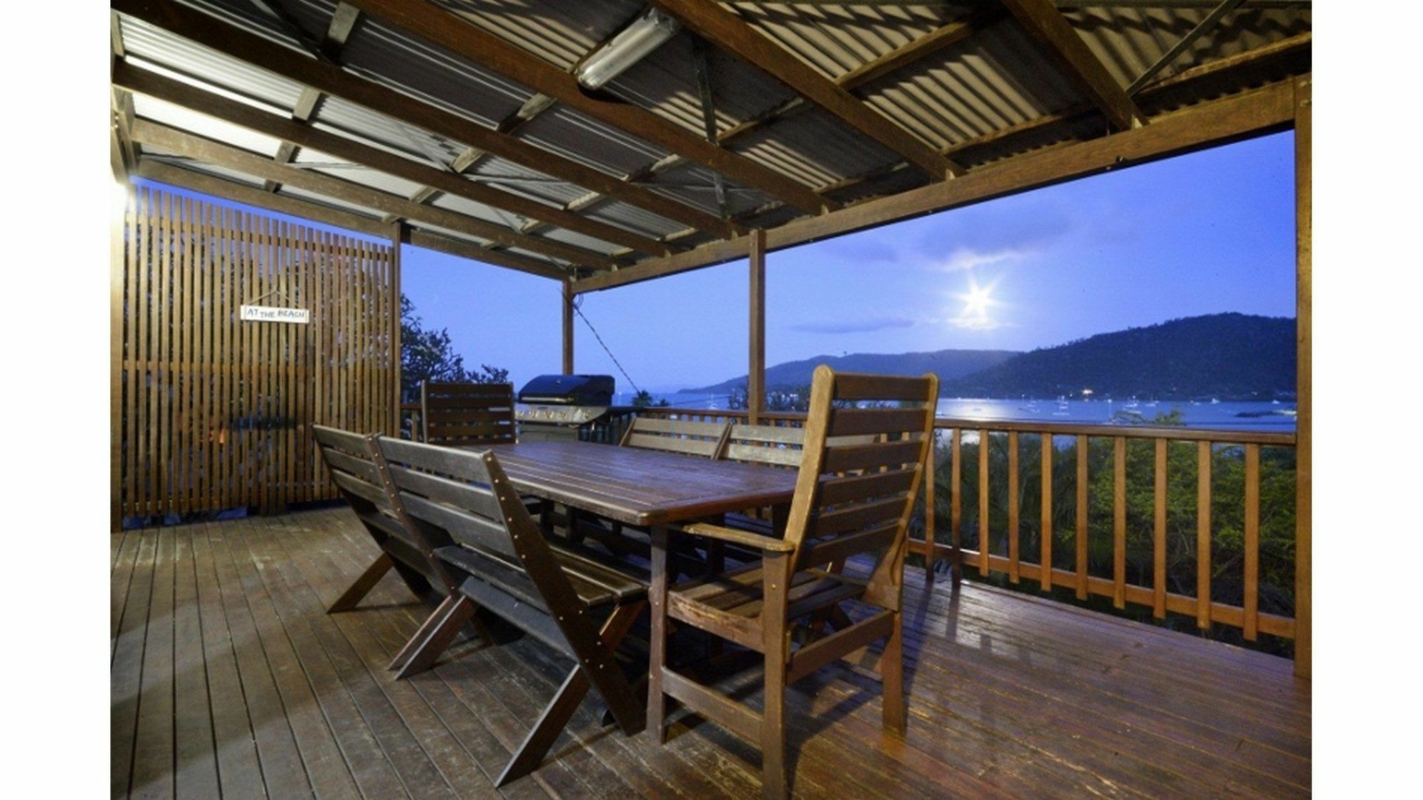 Airlie Guest House Airlie Beach Εξωτερικό φωτογραφία