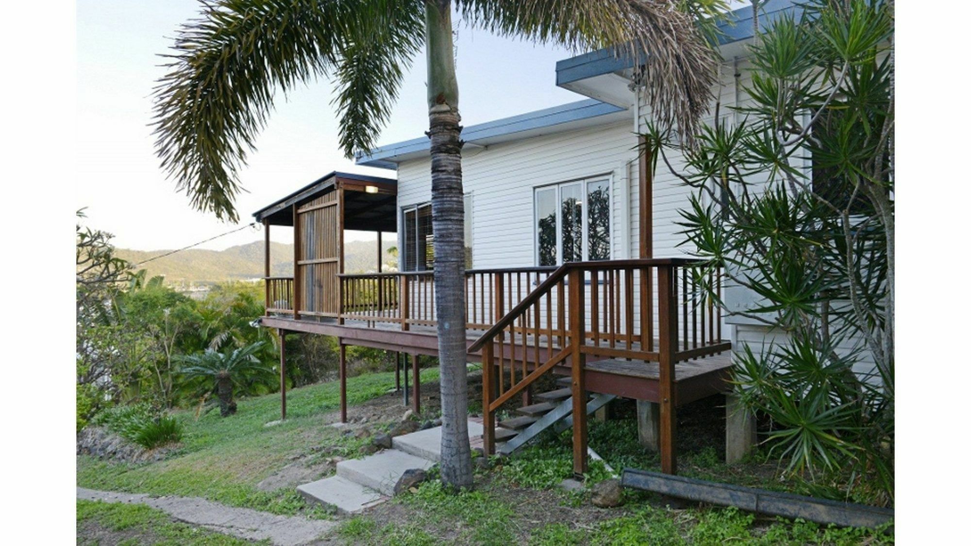 Airlie Guest House Airlie Beach Εξωτερικό φωτογραφία
